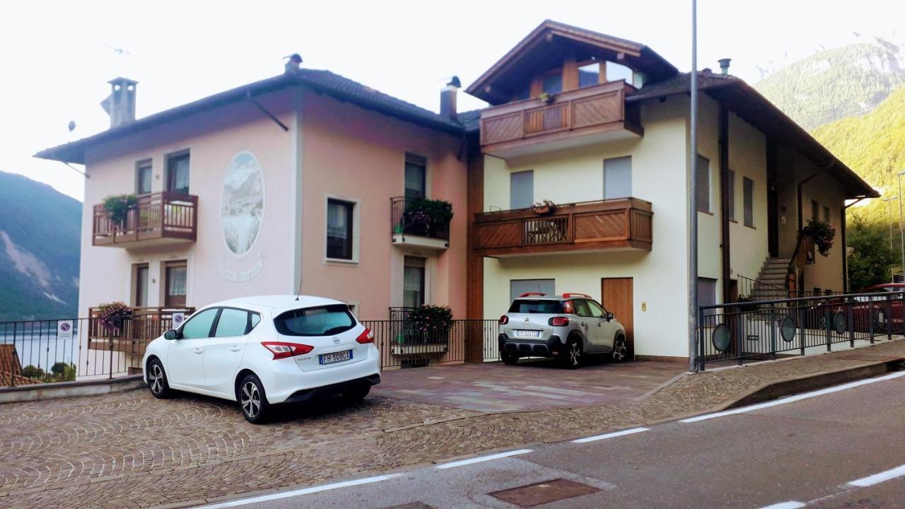Casa Dorigoni A Molveno Lägenhet Exteriör bild