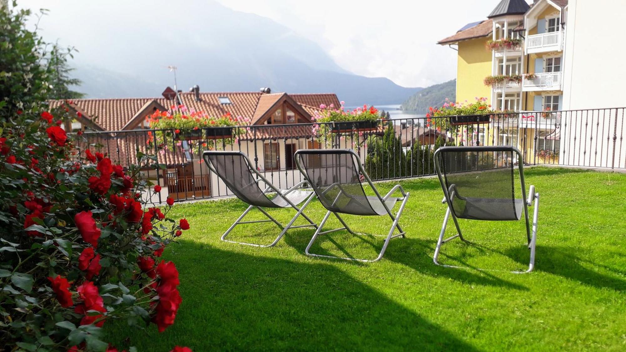 Casa Dorigoni A Molveno Lägenhet Exteriör bild