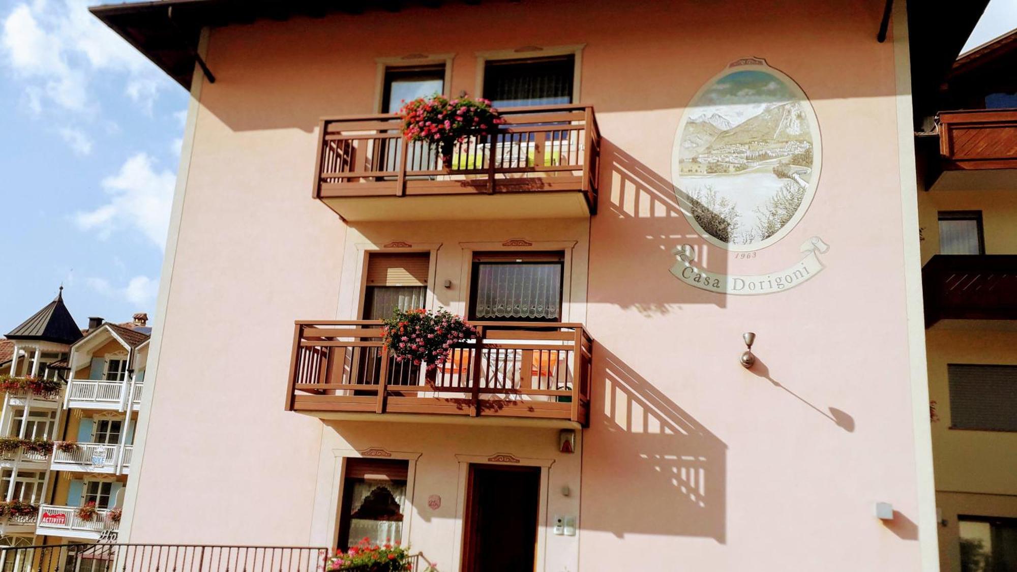 Casa Dorigoni A Molveno Lägenhet Exteriör bild
