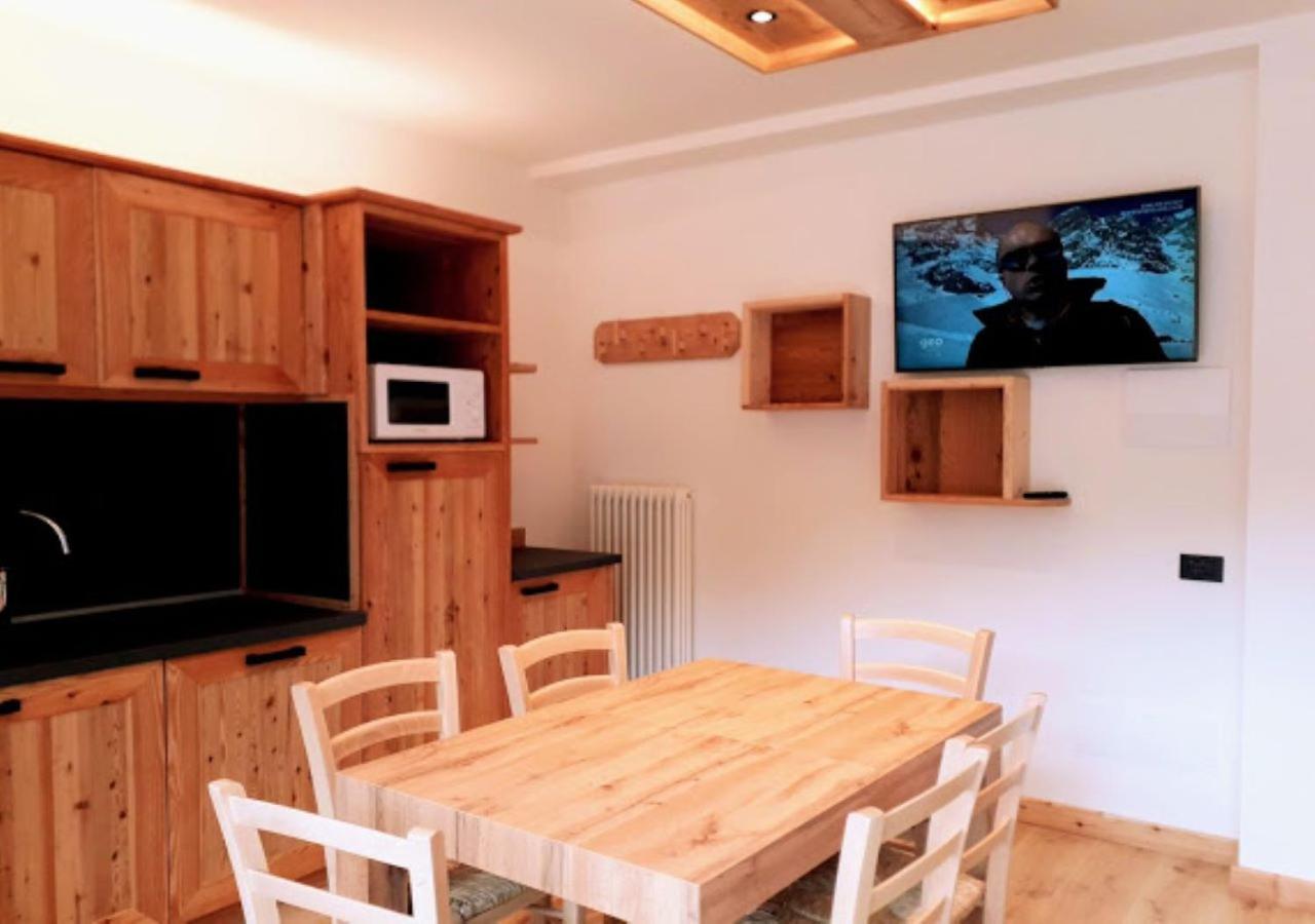 Casa Dorigoni A Molveno Lägenhet Exteriör bild