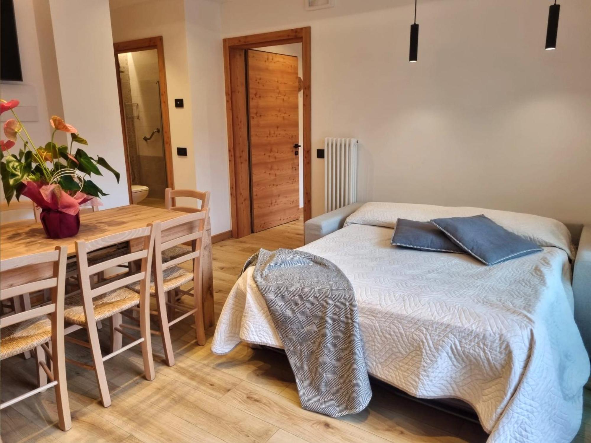 Casa Dorigoni A Molveno Lägenhet Exteriör bild
