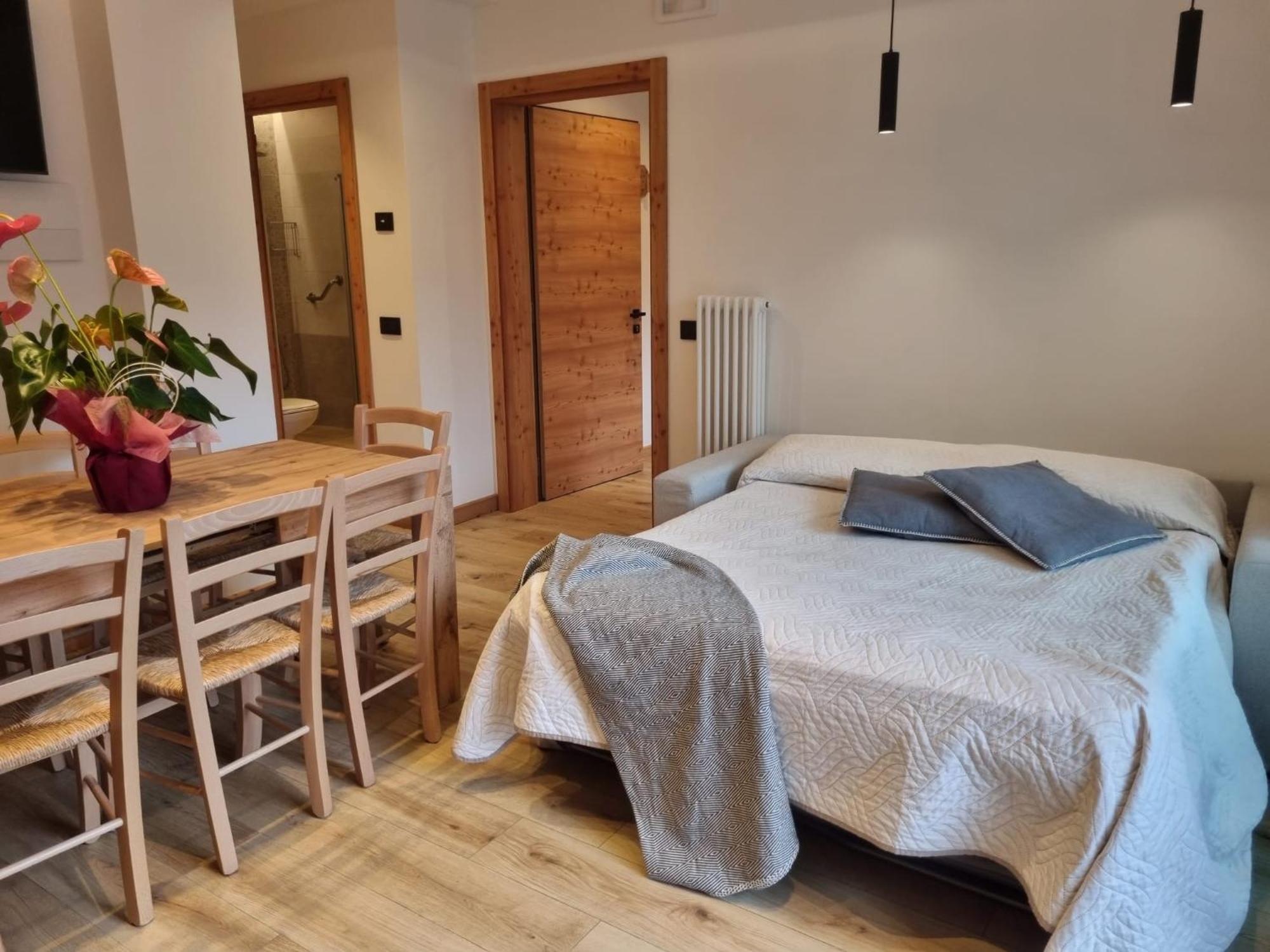 Casa Dorigoni A Molveno Lägenhet Exteriör bild